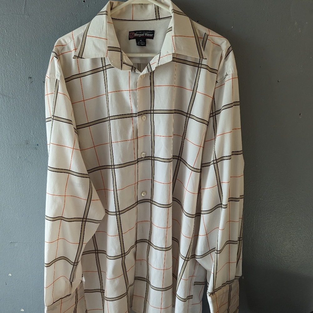 Men's Button Down Dress Long sleeve Shirt..Regal Wear Brand.. Sz. 3XL